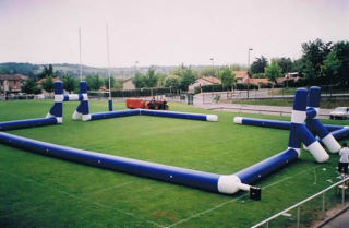terrain de rugby gonflable