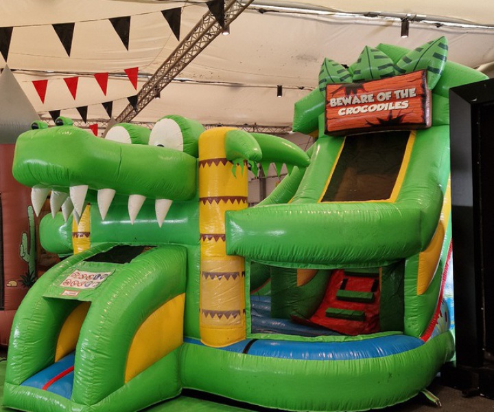fun city croco gonflable