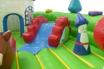 jeu gonflable 3-5 ans