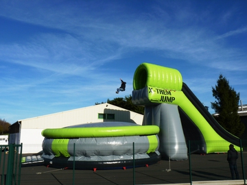 mega jump